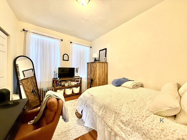 Foto del edificio - 1872 Commonwealth Ave