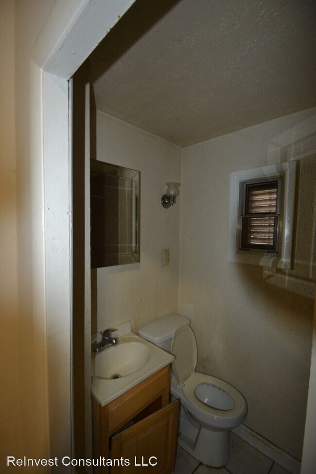 Building Photo - 3 br, 2 bath House - 413 TOWNSHIP AVENUE