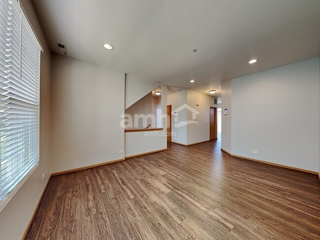 Foto del edificio - 2269 Beresford Drive