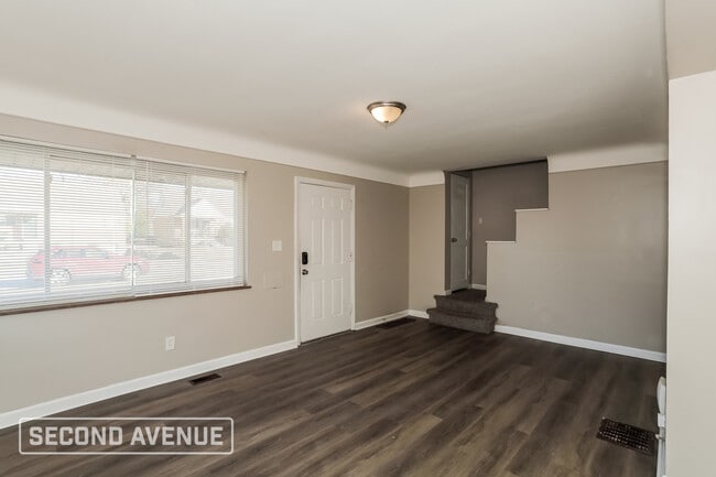 Building Photo - 1181 Morado Dr