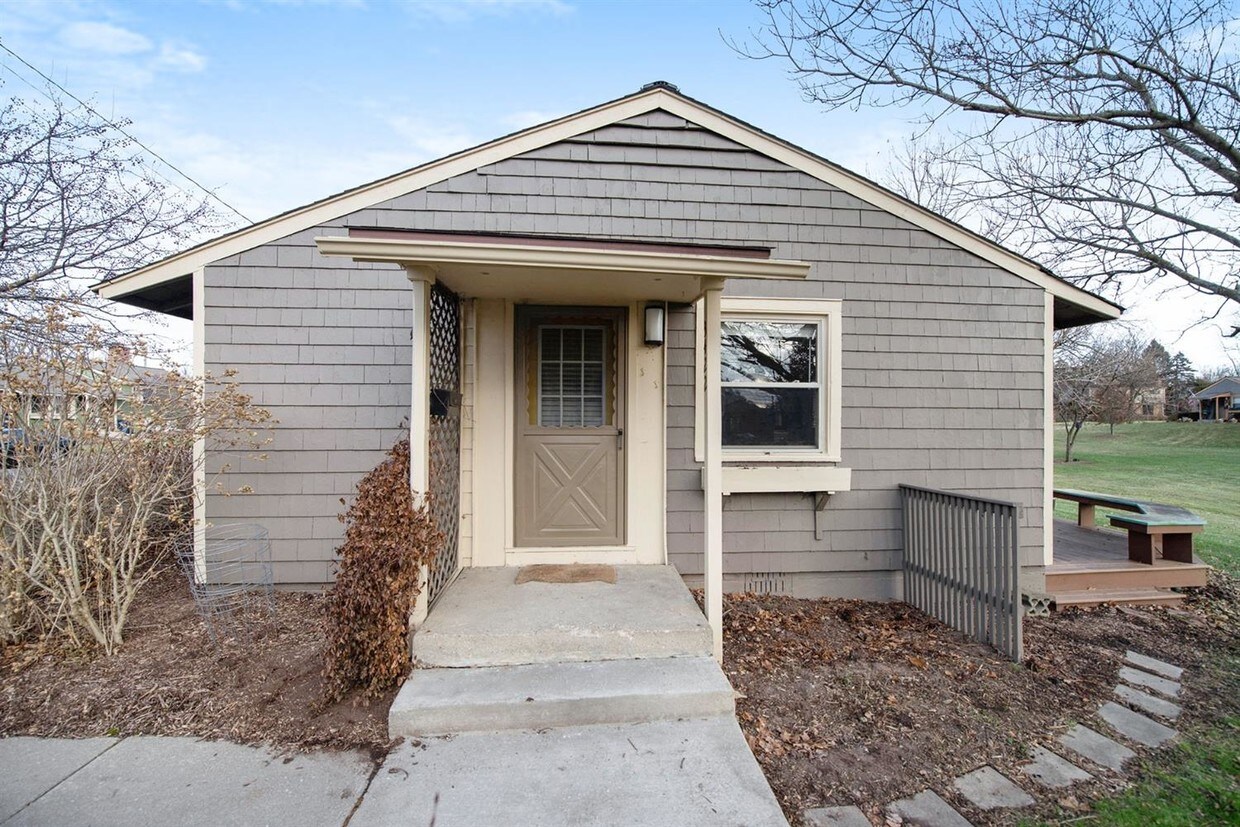 Primary Photo - 3422 Norwood St