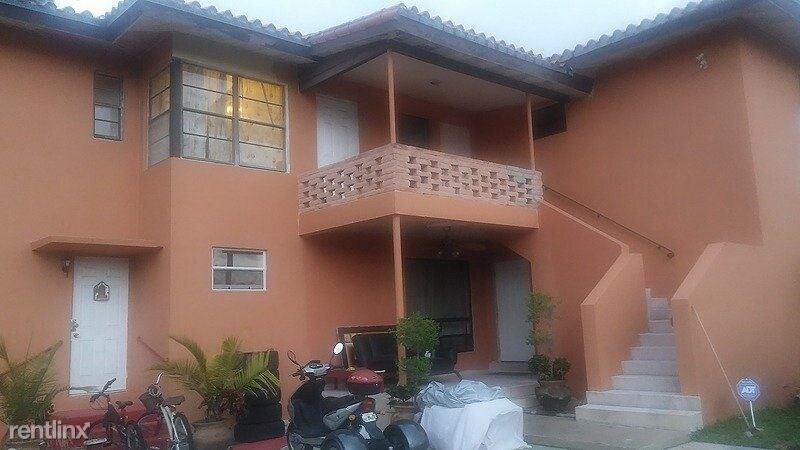 Foto del edificio - 18551 Atlantic Blvd
