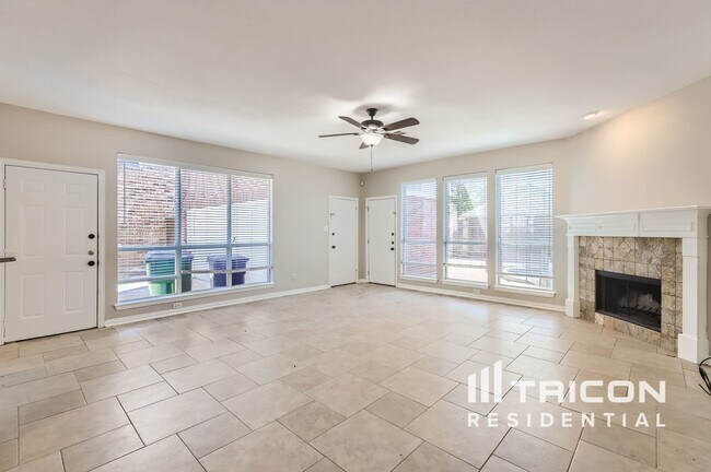 Foto del edificio - 2624 Dunbar Dr