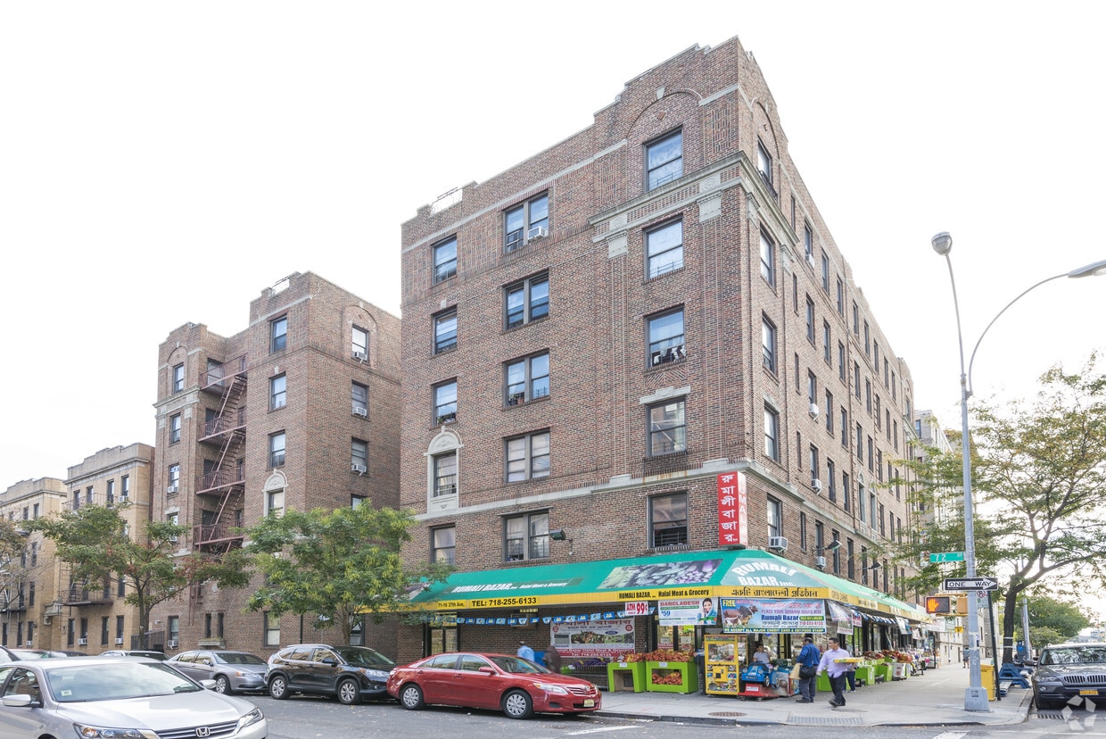 Primary Photo - 3706 72nd St