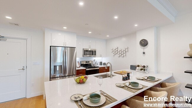 Building Photo - 201 Sherman Rd