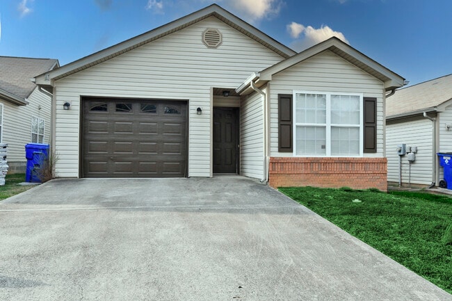 Photo - 10610 Missoula Way House