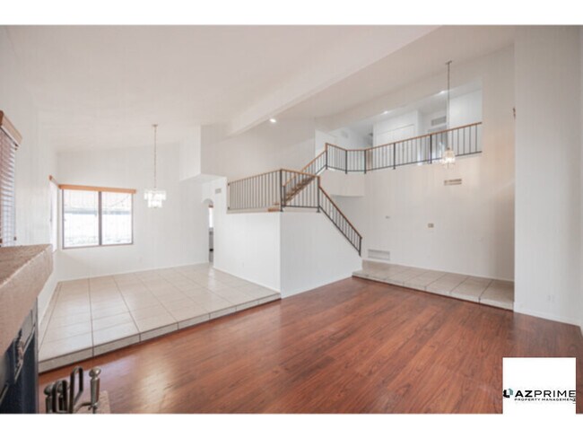 Foto del edificio - Stylish 5/3 Avondale House - Comfort &amp; Convenience!