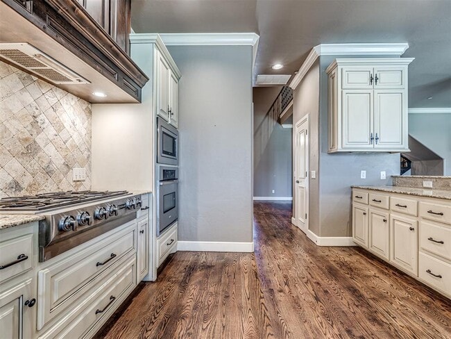 Foto del edificio - 16208 Muirfield Pl