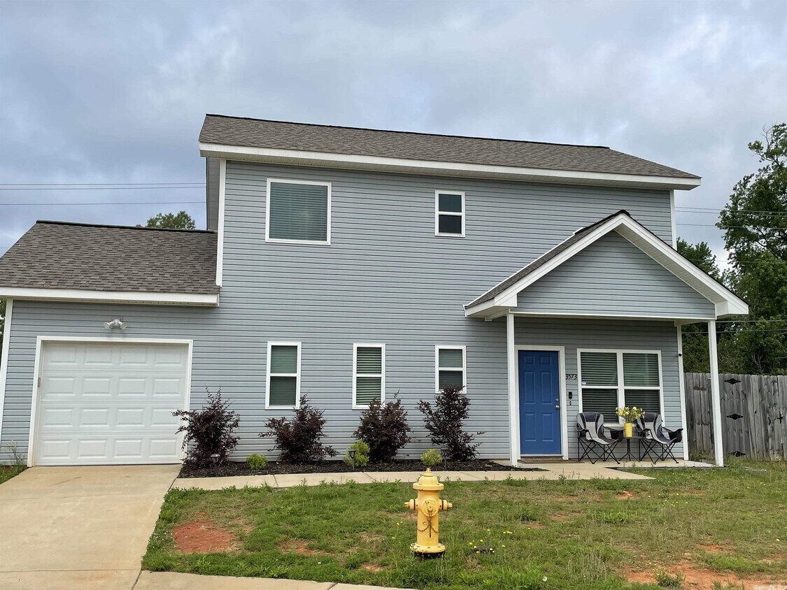 Primary Photo - 3573 Terrace Hill Ct