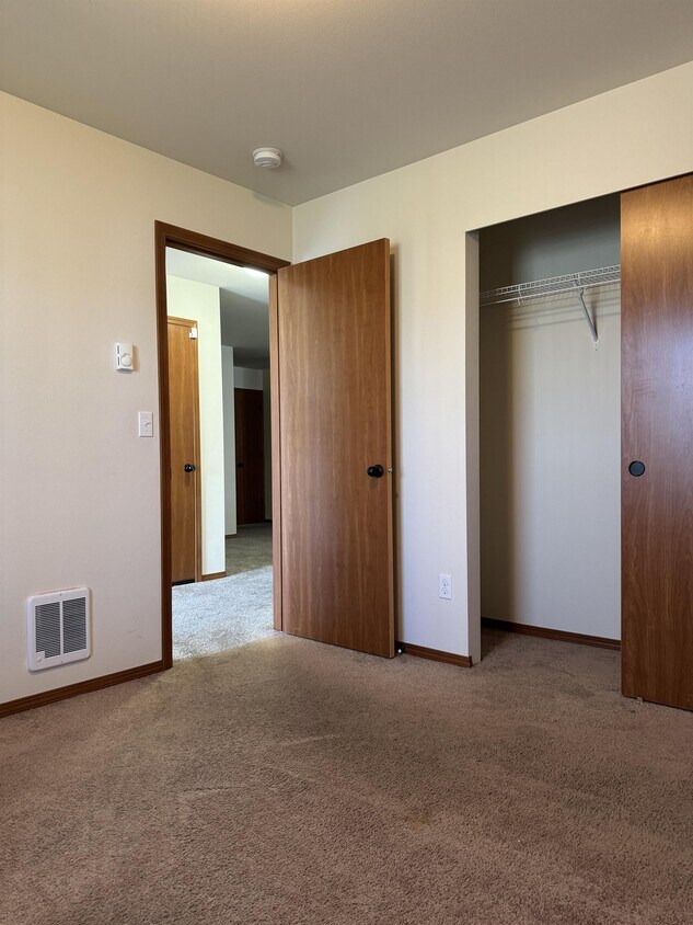 Primary Photo - 608.206th St Ct E