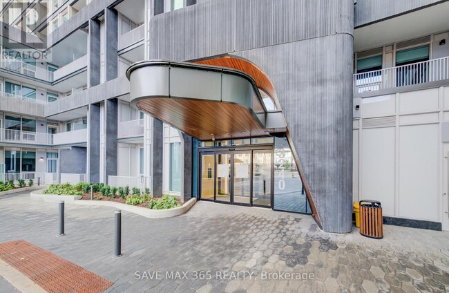 Photo du bâtiment - 3240 William Coltson Ave