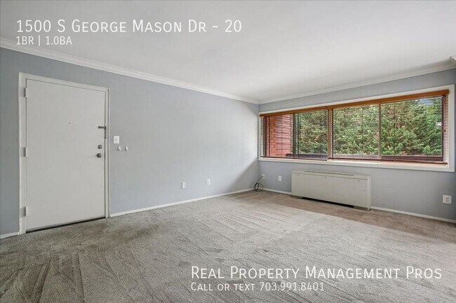 Foto del edificio - 1500 S George Mason Dr
