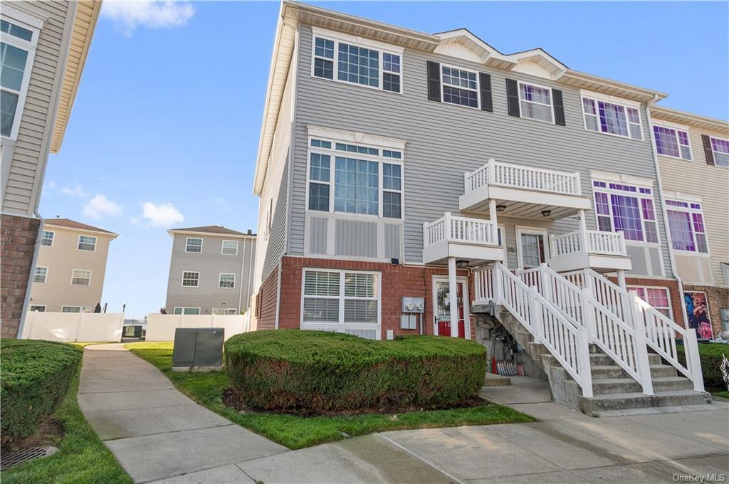 Foto principal - 101 Beacon Ln