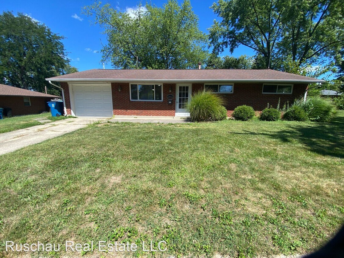 3 br, 1 bath House 5951 Hartwick Ln House Rental in Dayton, OH