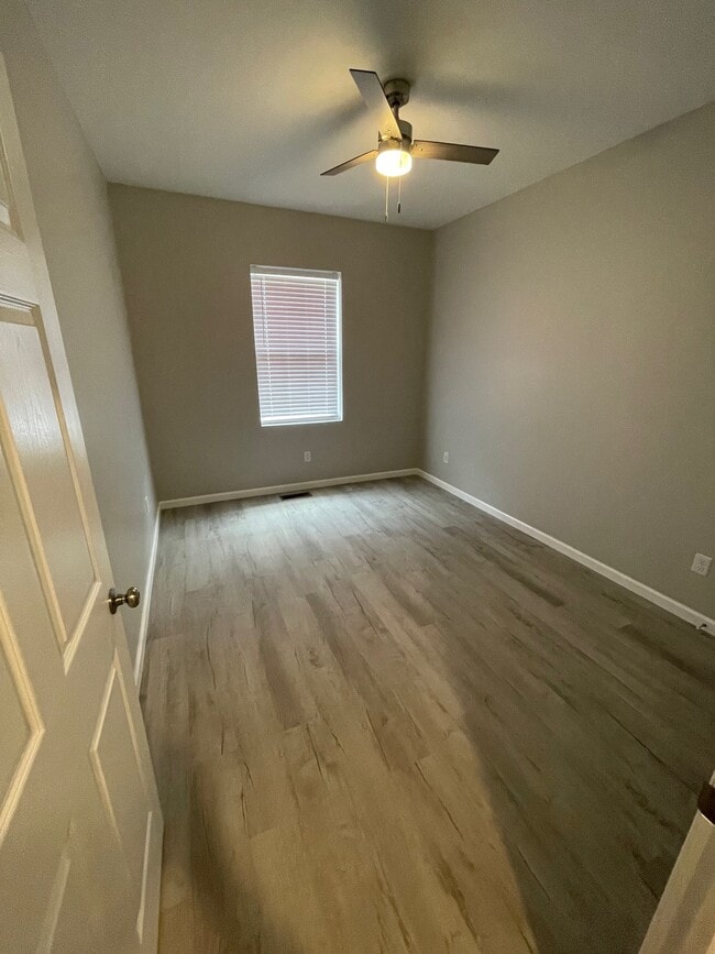 Building Photo - 94 Timber Hill Dr