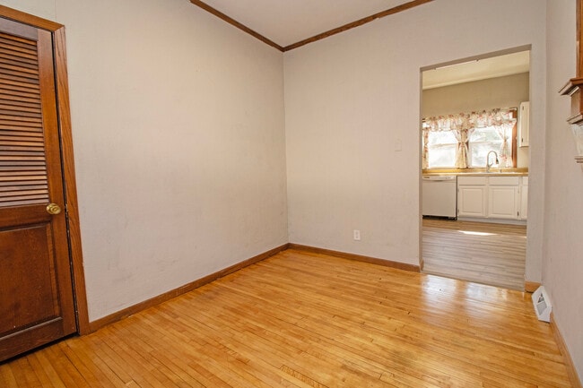 Foto del edificio - 818 7th Ave N