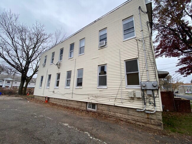 Building Photo - 1212 Frank St