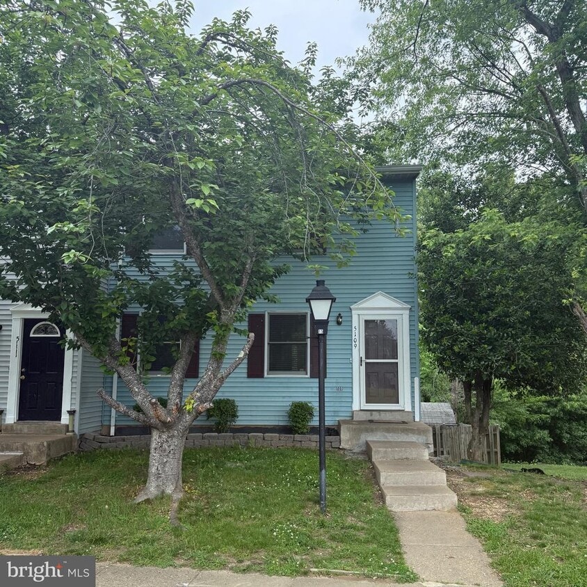 Primary Photo - 5109 Pecan Dr