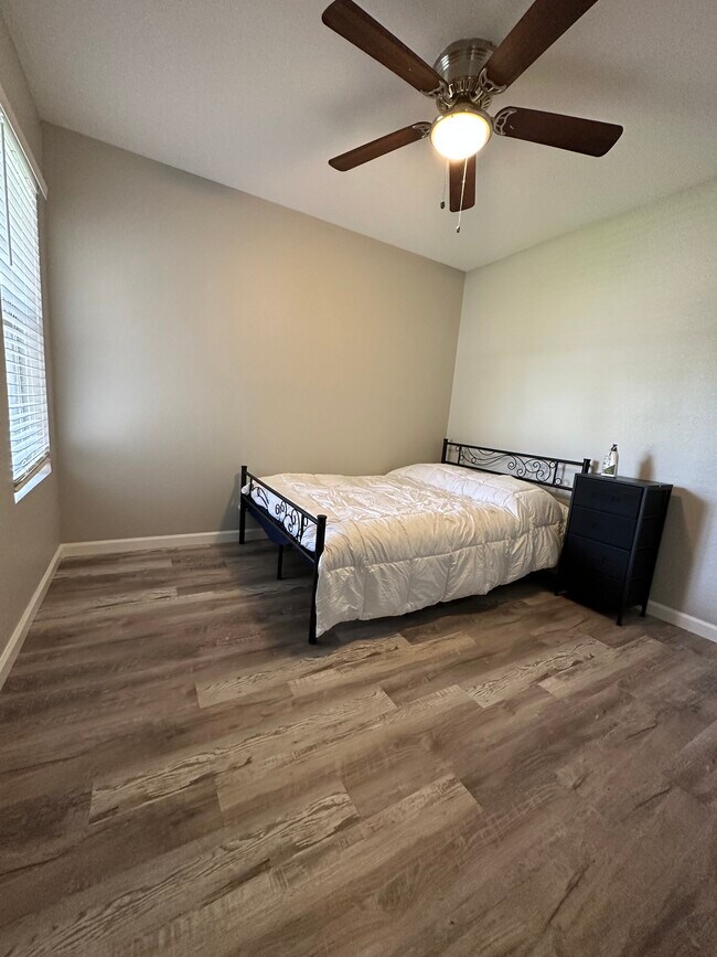Building Photo - 11526 Rustic Rock Dr