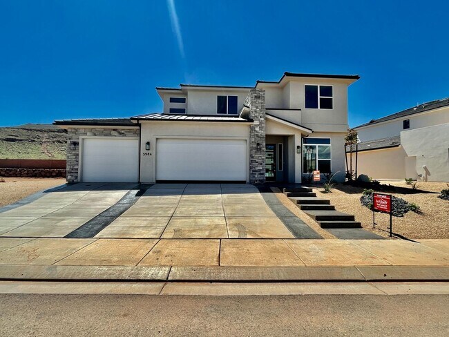 Foto del edificio - 5-Bedroom home in Desert Canyons