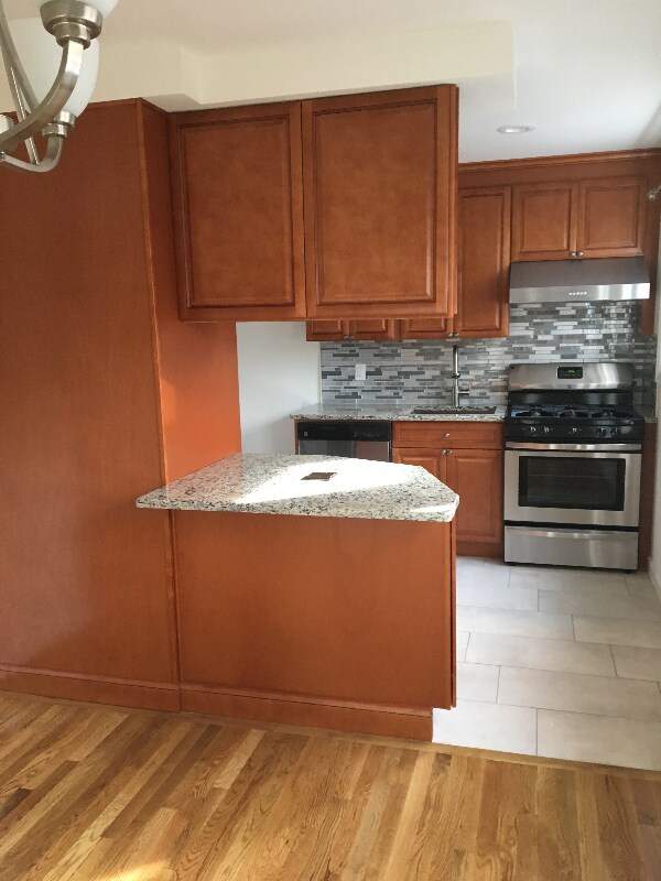 100 Sand Rd, Westwood, NJ 07675 Room for Rent in Westwood, NJ