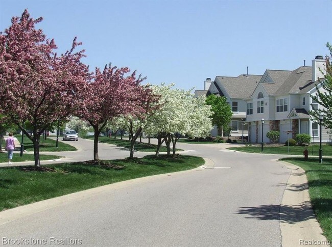 Building Photo - 1581 Weatherstone Dr
