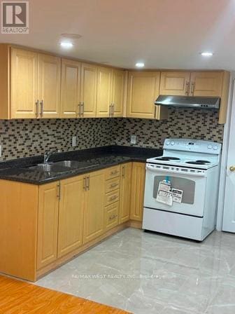 Building Photo - 12 Haviland Cir