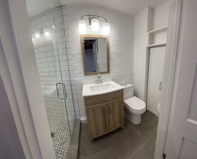 Foto del edificio - 2936 Rivermont Ave
