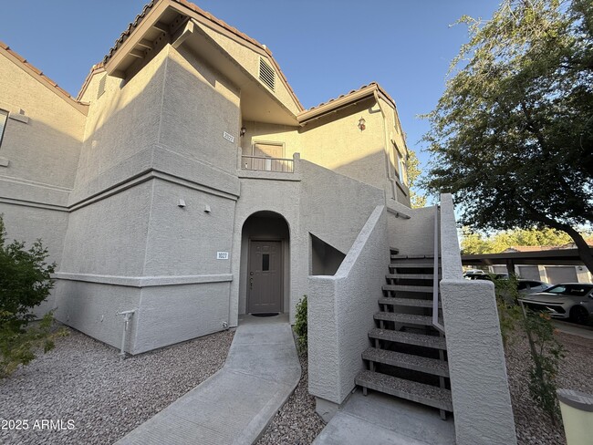 Building Photo - 9555 E Raintree Dr