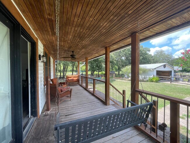 Building Photo - 6951 Co Rd 276