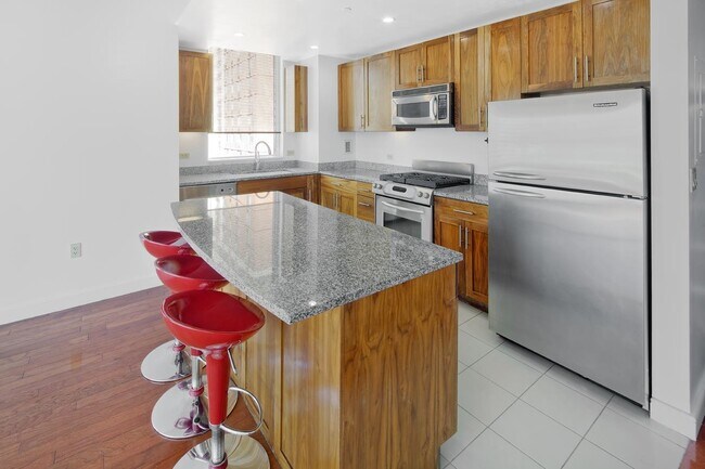 Foto del edificio - 20 Newport Pkwy