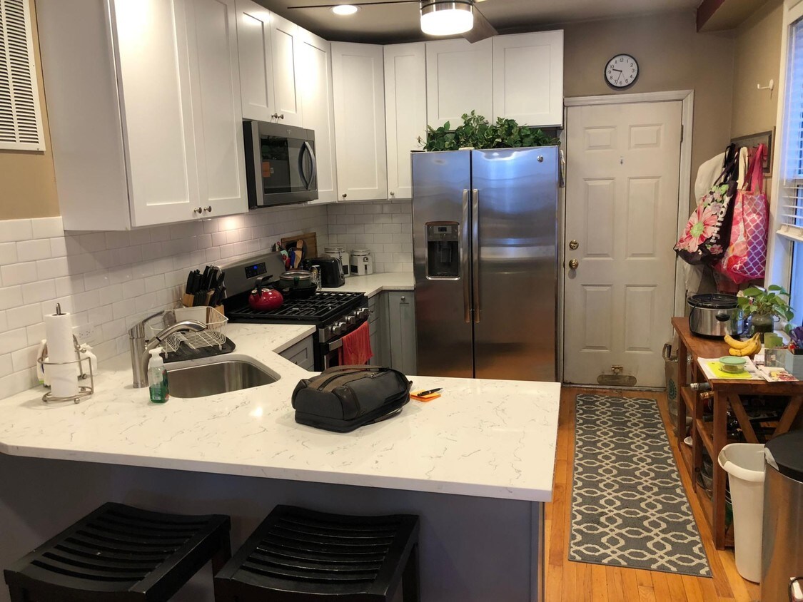 Foto principal - 1614 W Pierce Ave