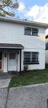 Building Photo - 2640 SW 31st Pl