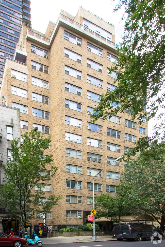 Building Photo - The Beekman