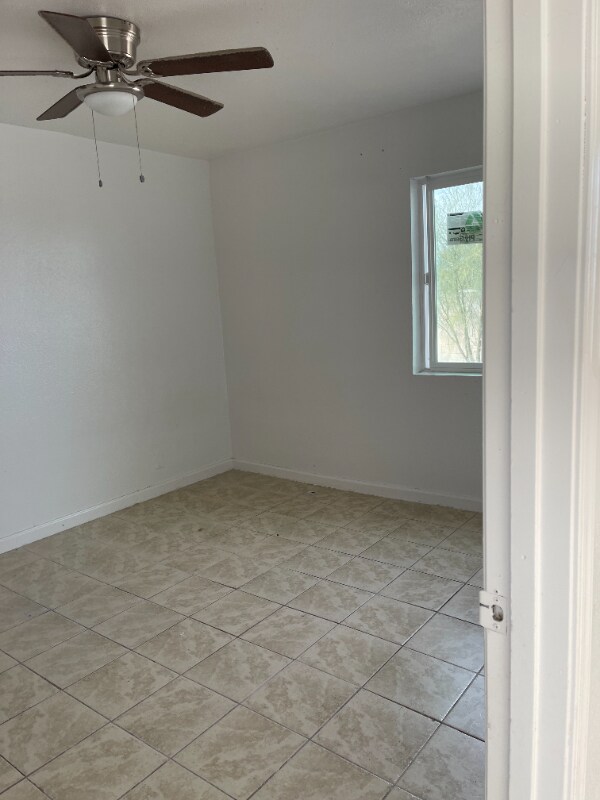 220 W 9th St Unit 422A, Florence, AZ 85122 Room for Rent in Florence