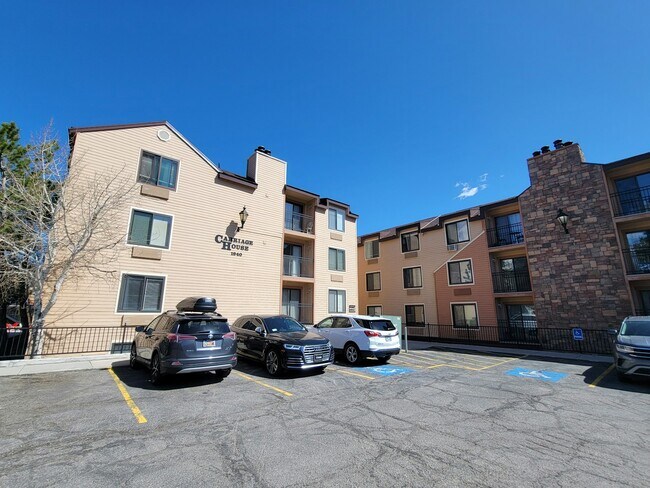 Foto del edificio - 1940 Prospector Ave