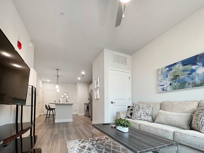 Building Photo - 8985 Bertha Palmer Blvd