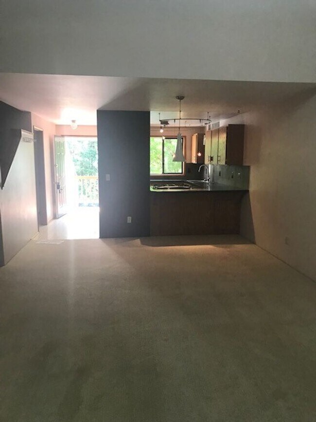 Building Photo - Available Now: 2 Bedroom ~ 2 bathroom Hous...