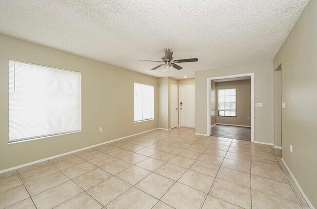 Foto del edificio - 1650 Ariana St