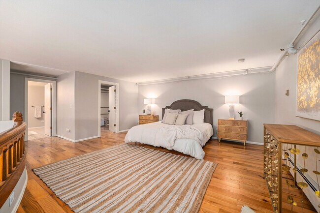 Foto del edificio - 999 E 22nd Ave