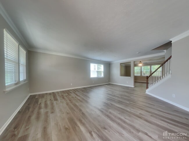 Building Photo - 2140 Manchester Ct