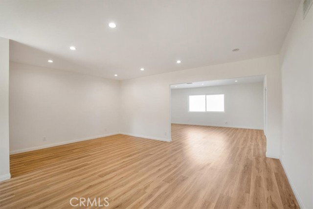 Foto del edificio - 16329 Napa St