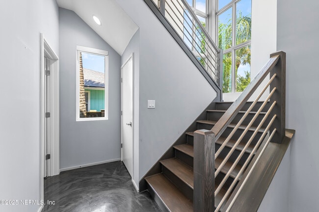 Foto del edificio - 604 9th Ave S