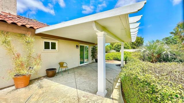 Building Photo - 2798 Alta Vista Dr