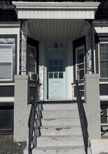 Building Photo - 76 Carlton Ave