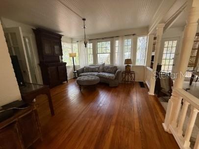 Foto del edificio - 350 Desoto Ave