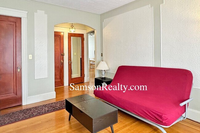 Foto del edificio - 96 Medway St