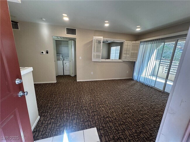 Foto del edificio - 1908 High Valley Ct