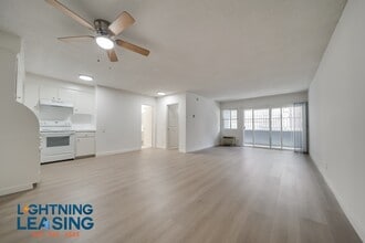 Building Photo - 700-704 Irolo St