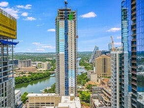 Building Photo - 84 East Ave